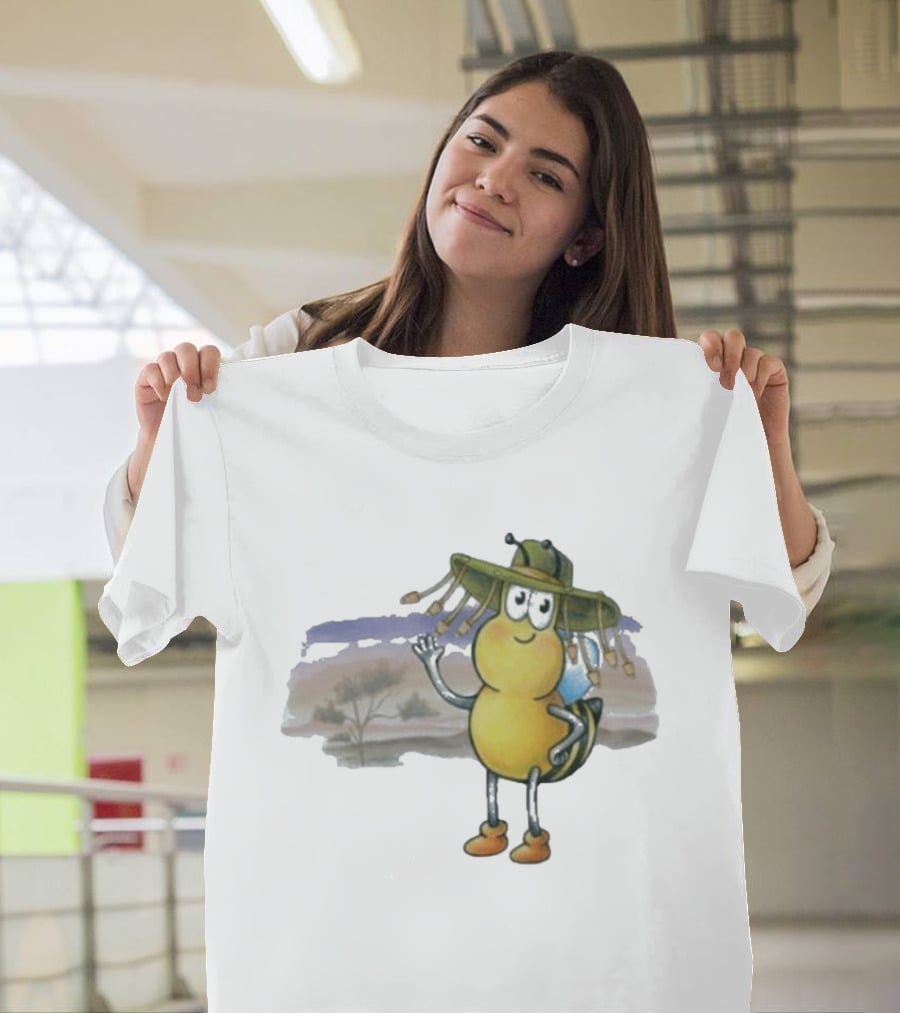 Drgluon Waving In The Outback With Bug Character In Sun Hat T-Shirt