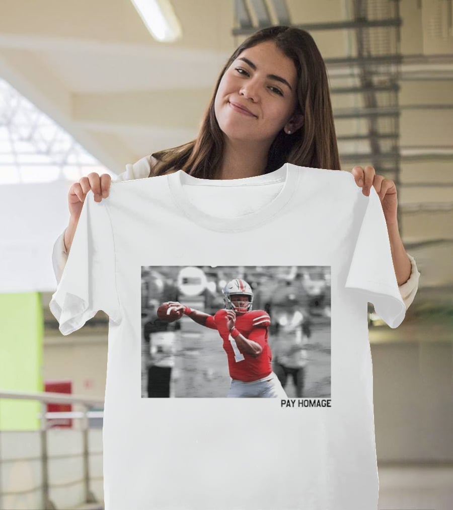Ohio State Buckeyes NCAA Pay Homage Quarterback Throwing Football Selective Color Photo T-Shirt