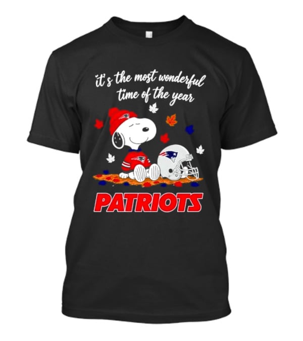New England Patriots Snoopy It's The Most Wonderful Time Of The Year Autumn Leaves T-Shirt