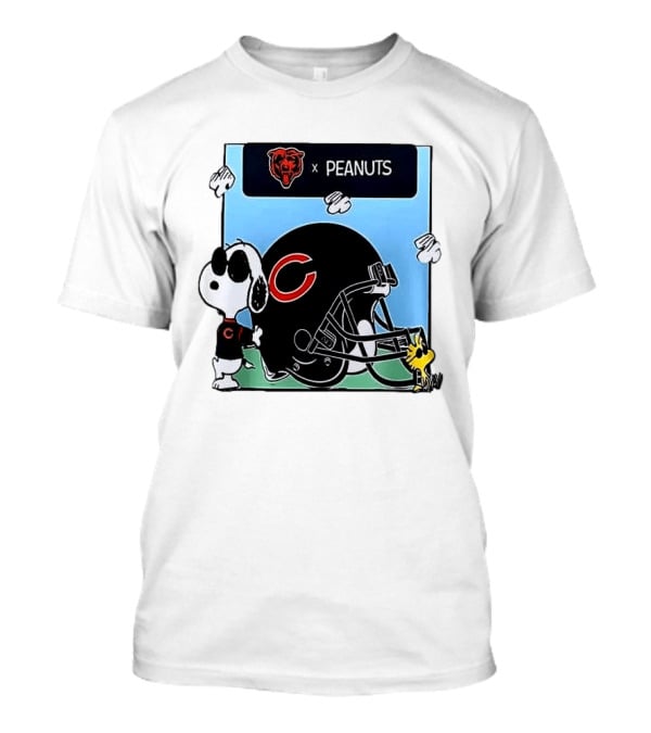 Chicago Bears X Peanuts Snoopy Woodstock Football Collaboration T-Shirt