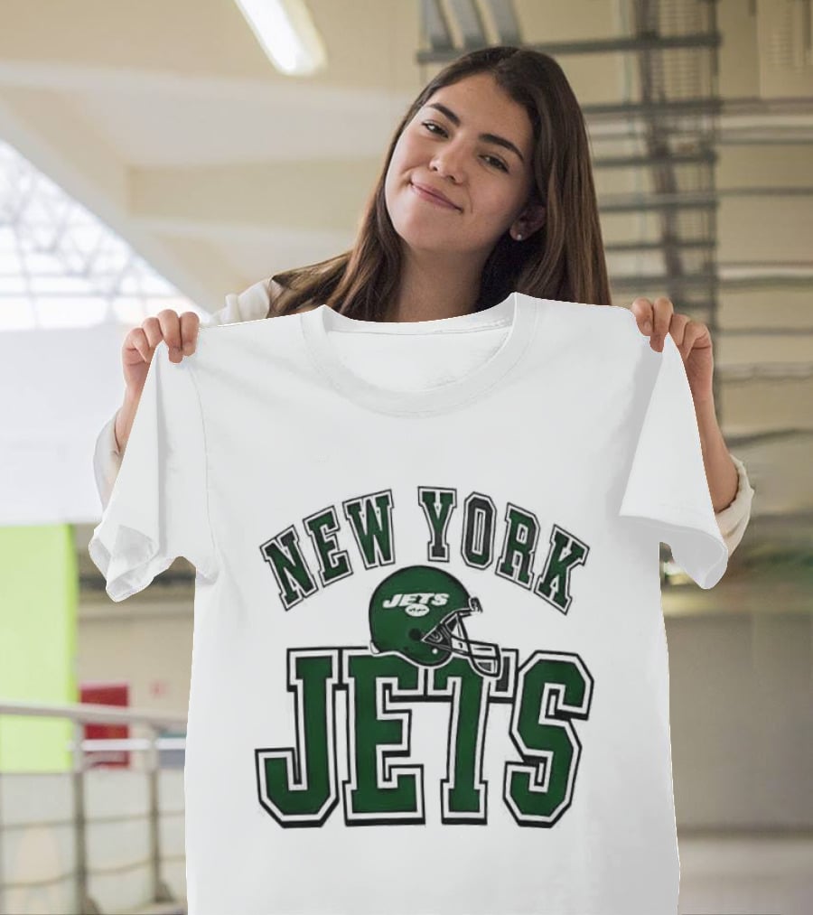 New York Jets Everyone Es Women's Sports Football Helmet T-Shirt
