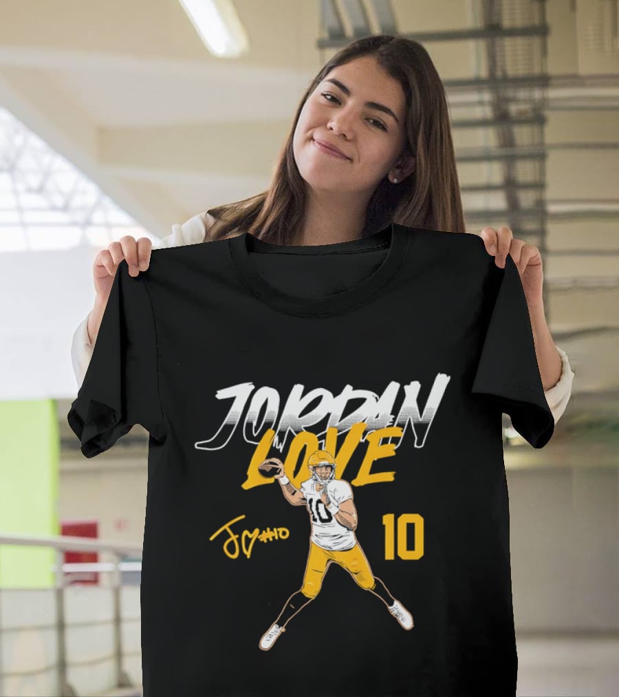 Jordan Love 10 Quarterback Action Pass Signature T-Shirt