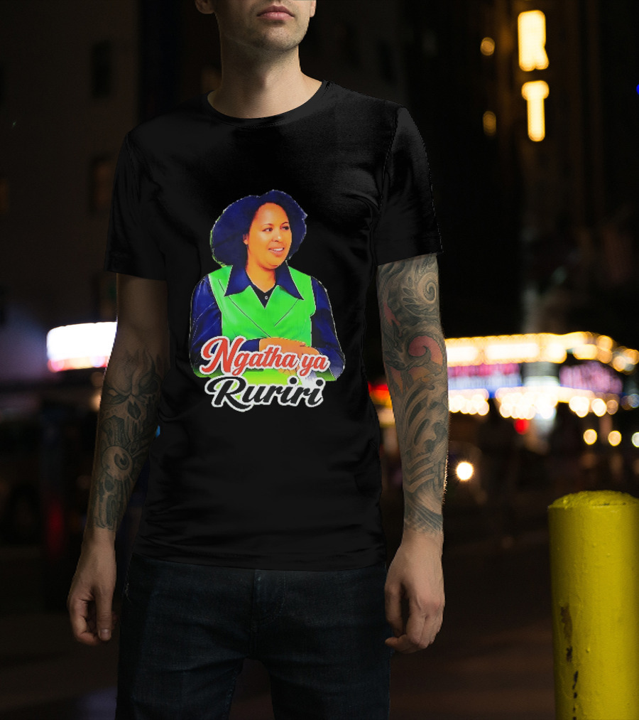 Ngatha Ya Ruriri Afro Woman In Green And Blue Outfit T-Shirt