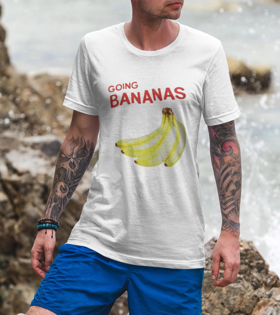 Going Bananas Funny Yellow Fruit Pun T-Shirt