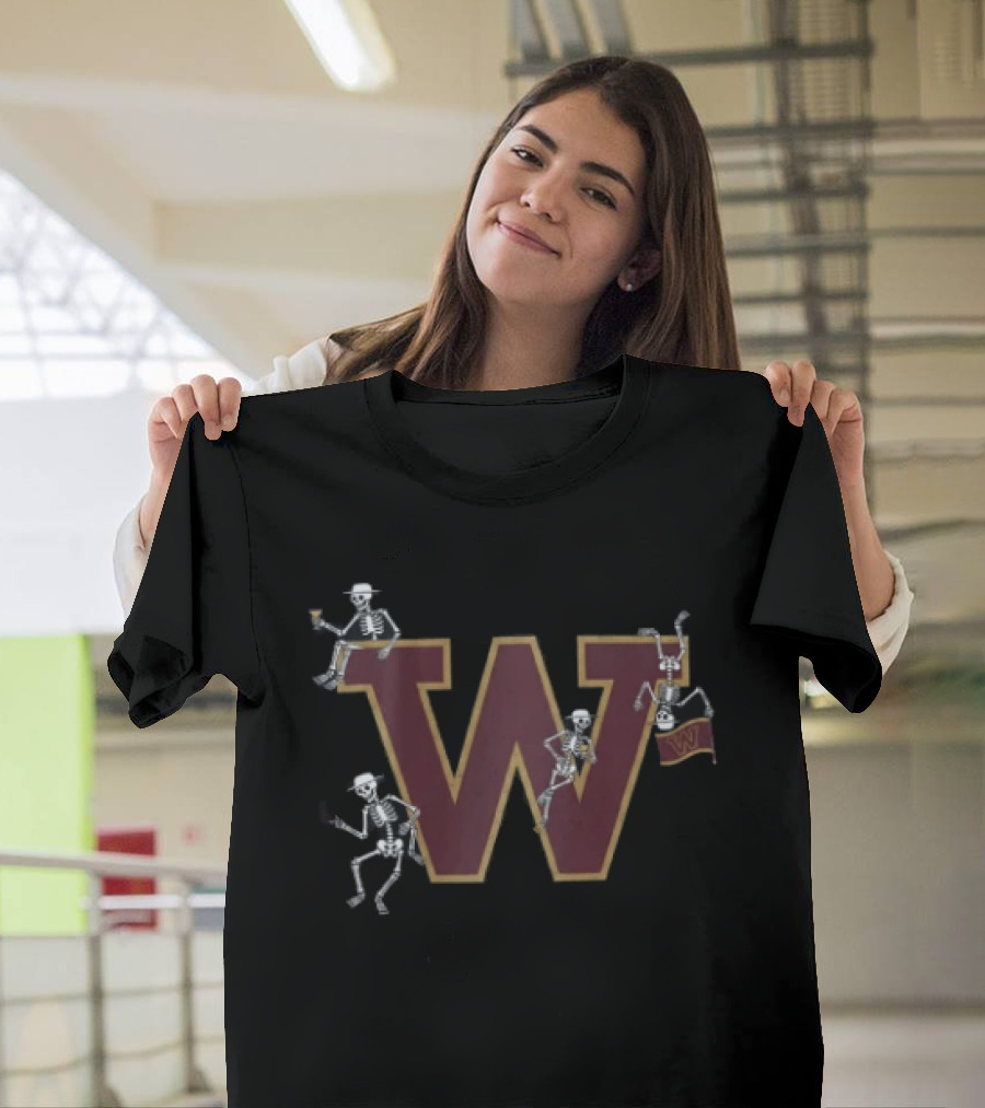 Washington Commanders Skeletons Drinking Party With W T-Shirt