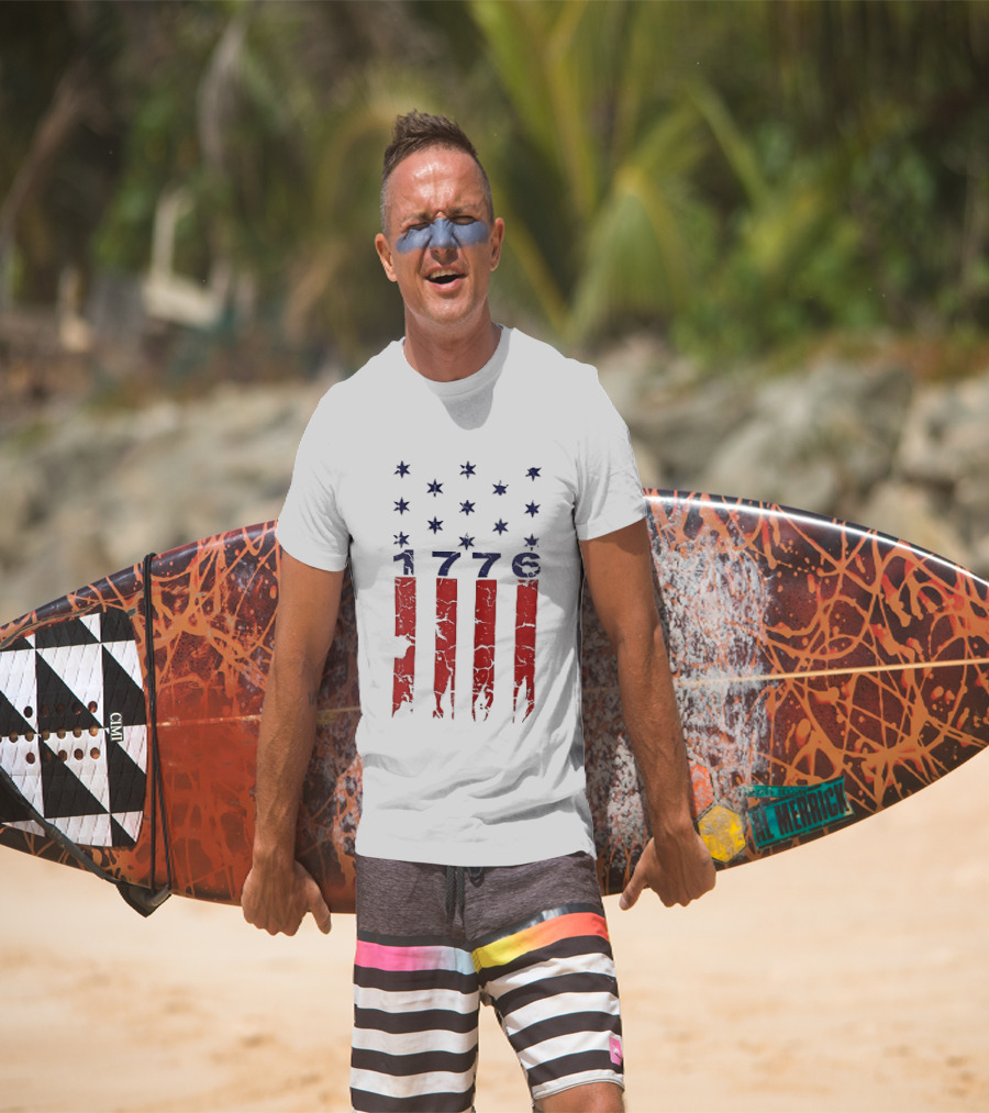 1776 Distressed American Flag Stars Stripes Patriotic T-Shirt