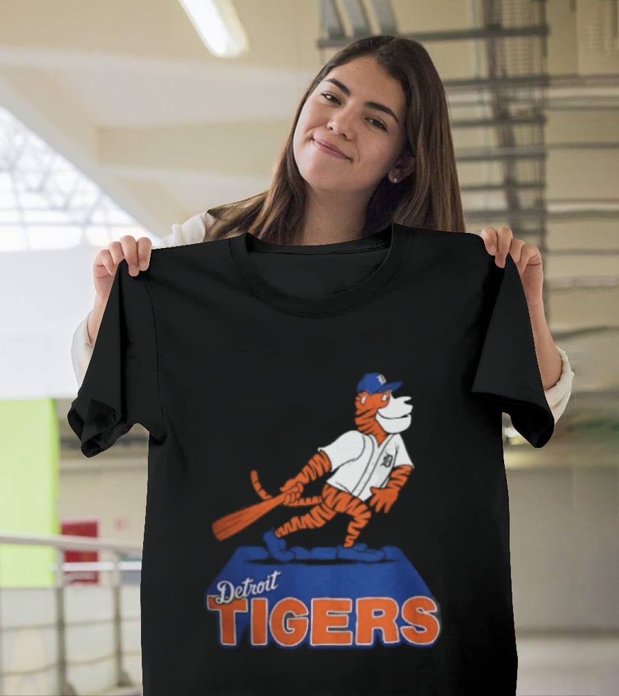 Detroit Tigers MLB Cartoon Player Swinging Bat T-Shirt