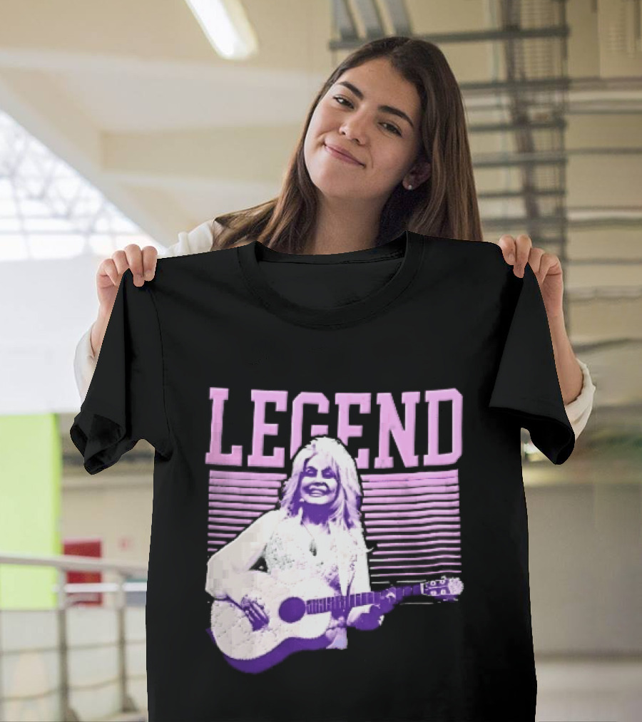 Legendary Female Country Singer Acoustic Guitar Pink Halftone Stripes T-Shirt