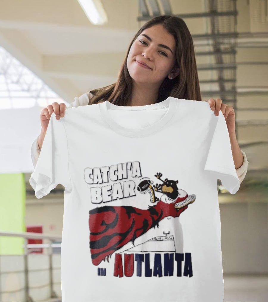 Catch A Bear Auburn Tigers Autlanta Football Cartoon T-Shirt