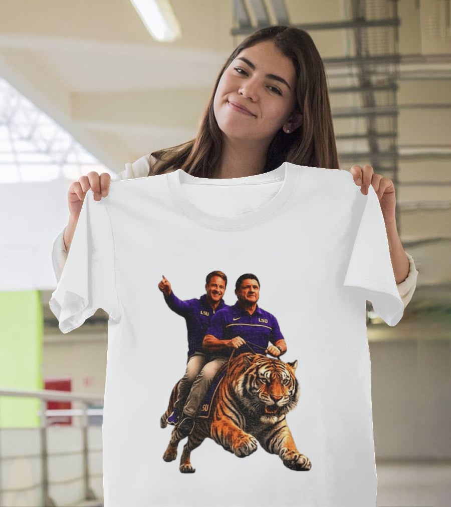 Bayou Brothers Tiger Riding LSU Coach Ed Orgeron Vs Kim Mulkey T-Shirt