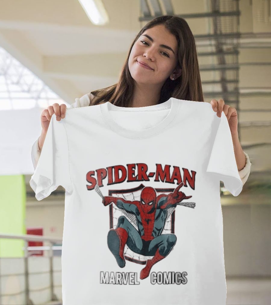 Spider Man Marvel Comics Crouching Web Shield Pose T-Shirt