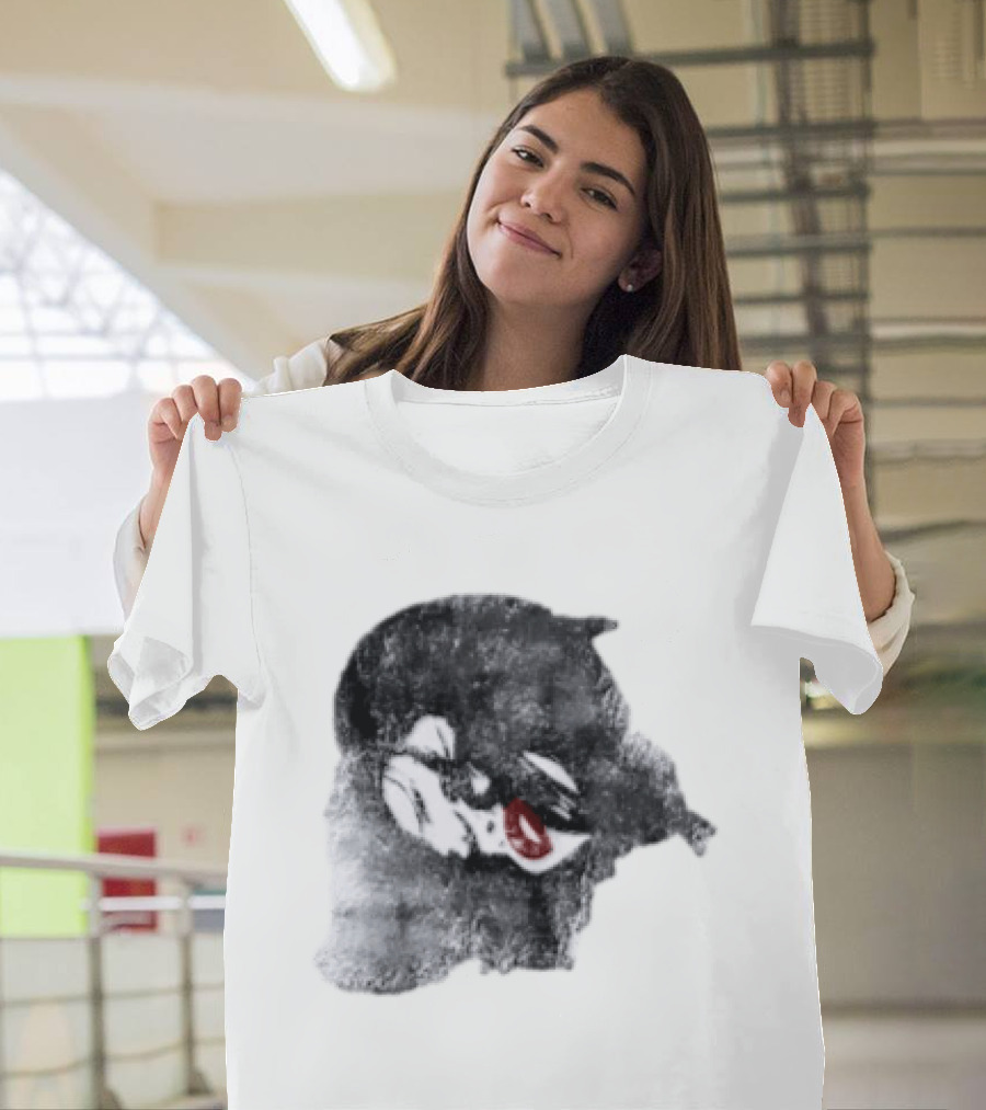 Nessa Barrett Tough Love Off The Shoulder Monochrome Red Lips Sketch T-Shirt