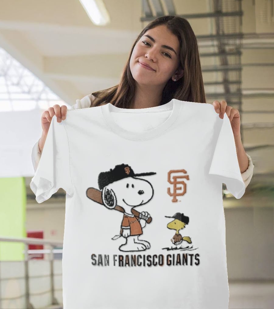 San Francisco Giants Snoopy Woodstock Cartoon Baseball MLB T-Shirt