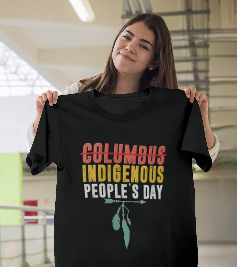 Indigenous People's Day Text With Arrow And Feathers T-Shirt