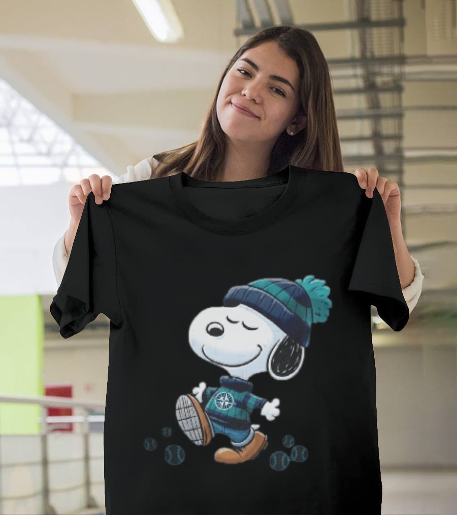 Seattle Mariners Snoopy Walking Beanie And Baseballs MLB Cartoon T-Shirt