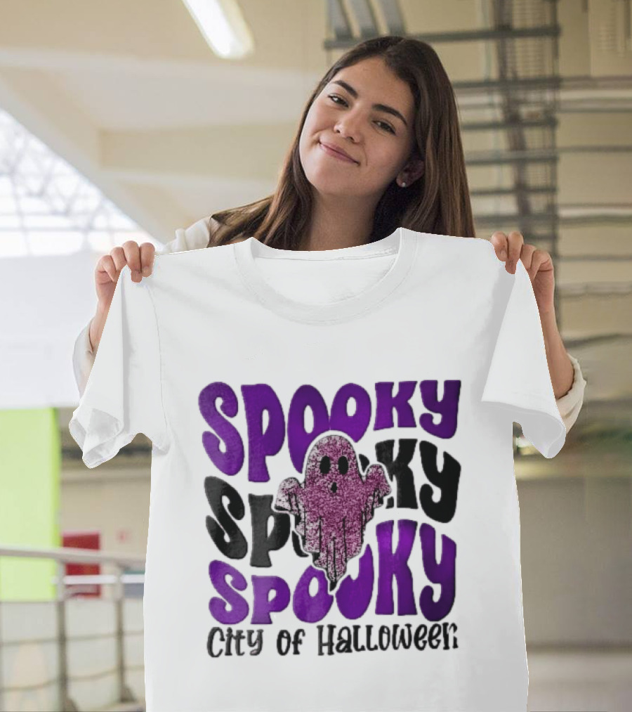 Spooky City Of Halloween Pink Glitter Ghost Retro Groovy T-Shirt