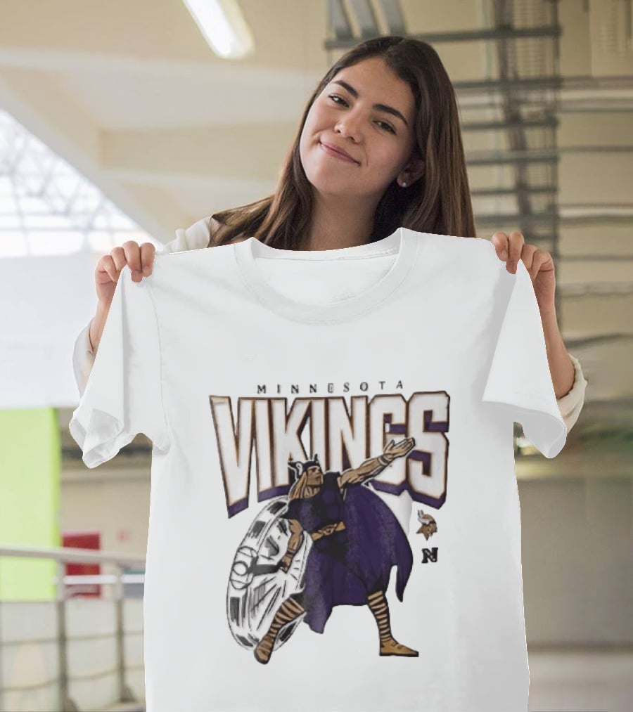 Minnesota Vikings Horned Helmet Warrior With Chrome Shield And Purple Cape T-Shirt