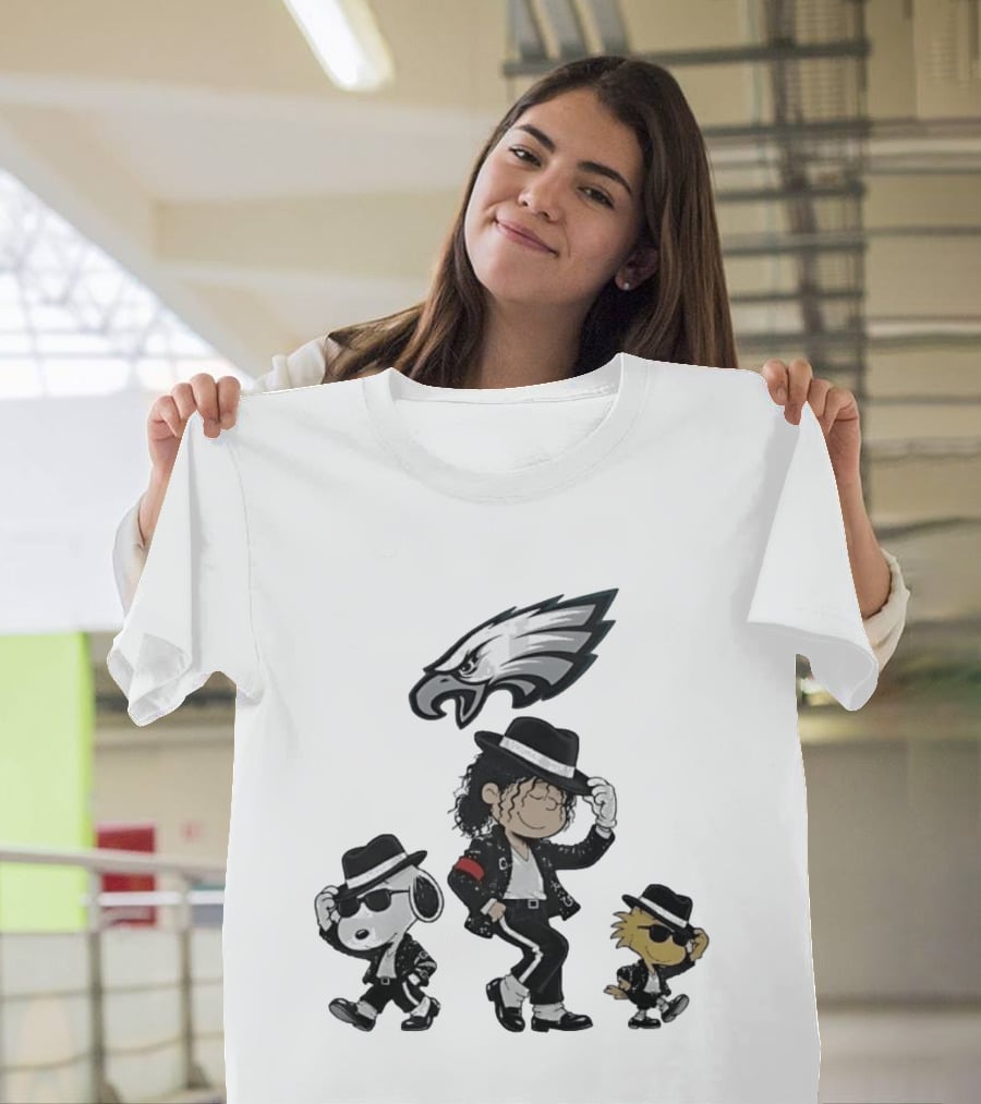 Philadelphia Eagles Snoopy Charlie Brown Woodstock Pop Rock Dancing T-Shirt