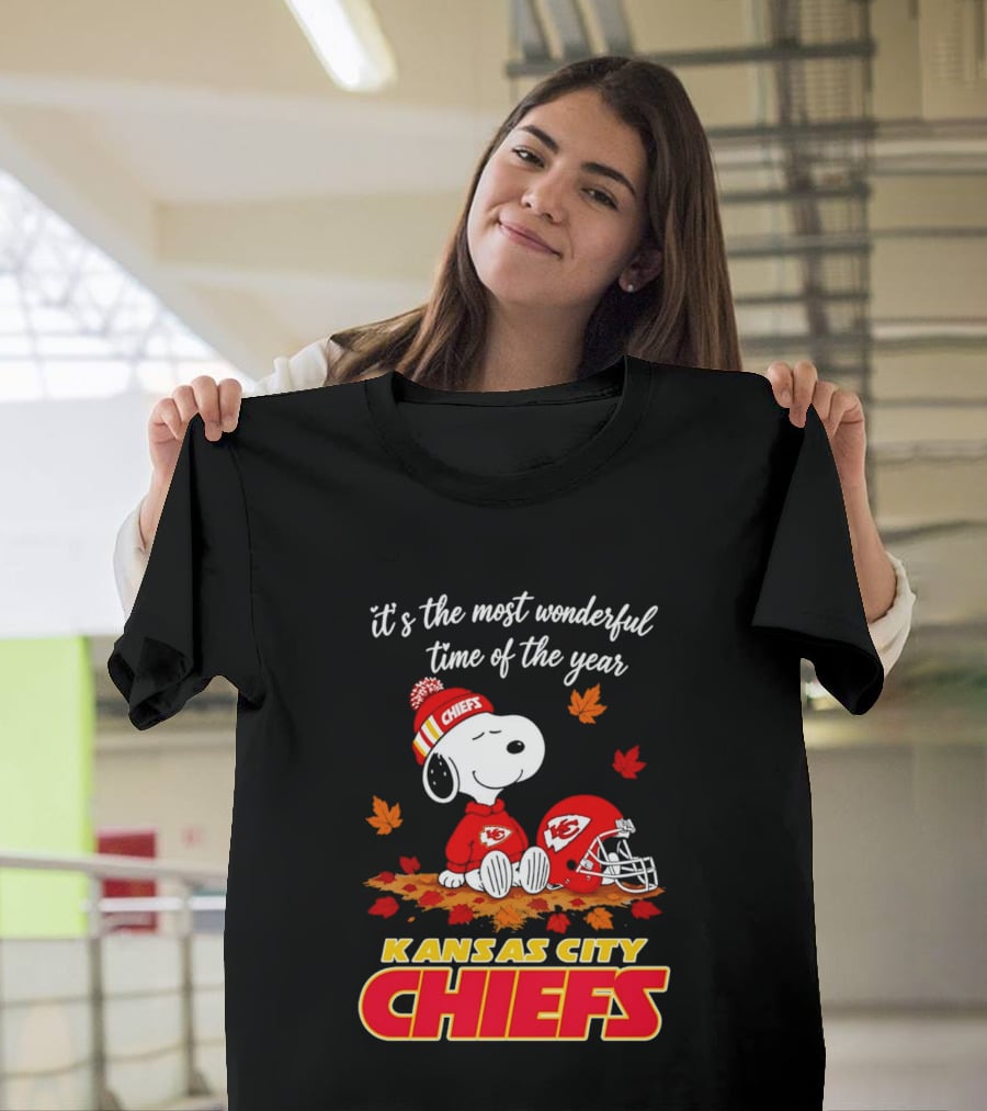 Snoopy Kansas City Chiefs It's The Most Wonderful Time Of The Year T-Shirt