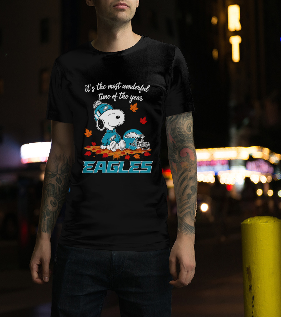 Snoopy Philadelphia Eagles It's The Most Wonderful Time Of The Year T-Shirt