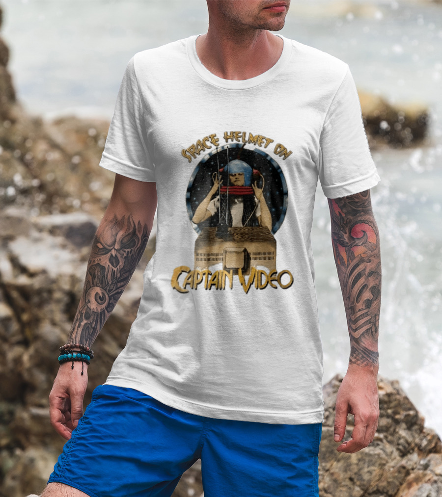 Space Helmet On Captain Video Retro Sci Fi Adventure T-Shirt
