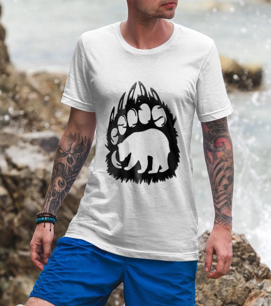 Black Sharp Clawed Grizzly Bear Paw Walking Silhouette Animal Print T-Shirt