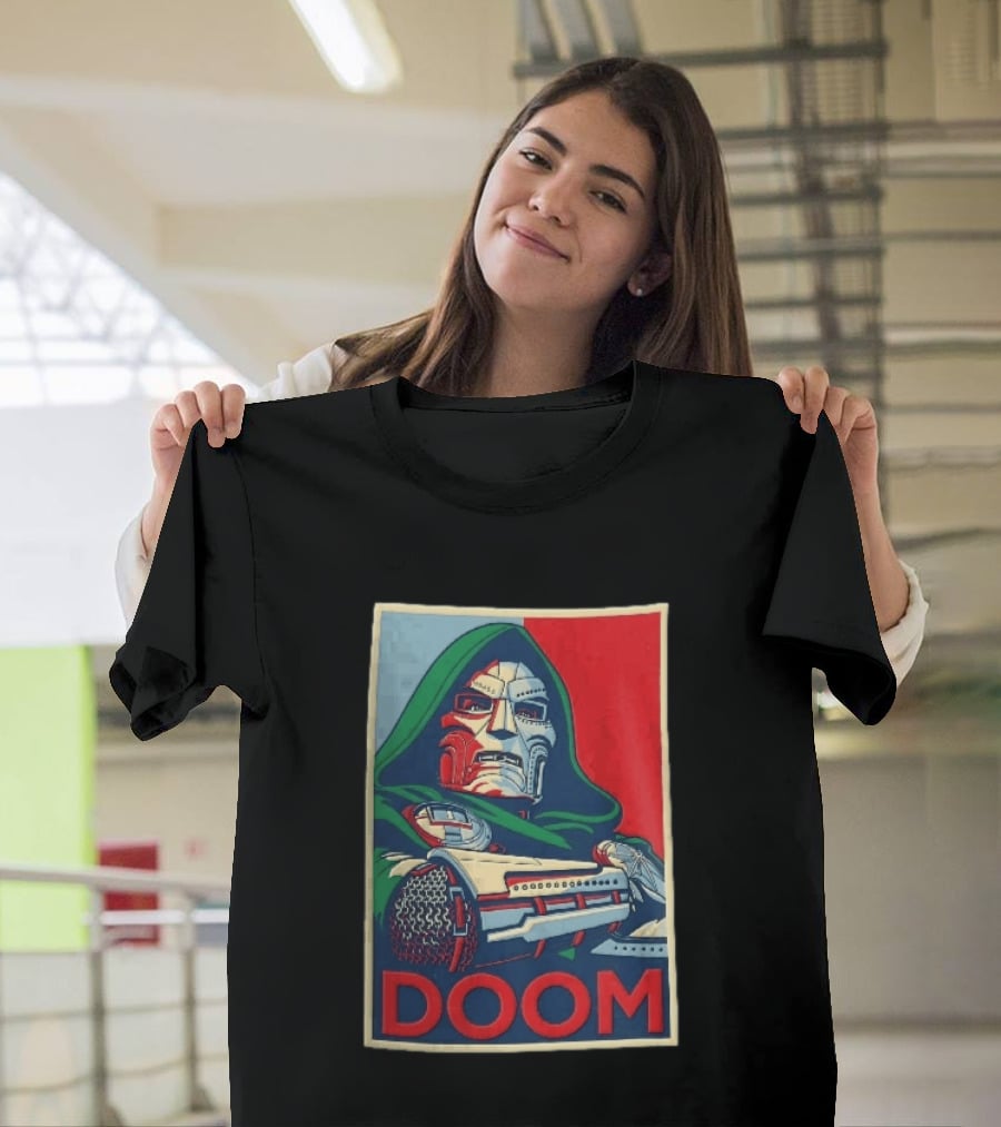 Doom Supervillain Mask Hooded Armored Gauntlets Red Blue T-Shirt
