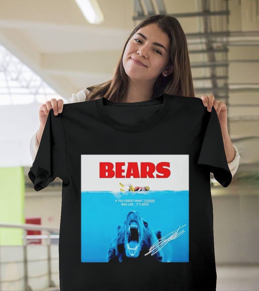 BEARS Caleb Williams Green Bay Packers Player Swimming Bear If You Forgot What Terror Was Like It's Back Chicago Bears T-Shirt