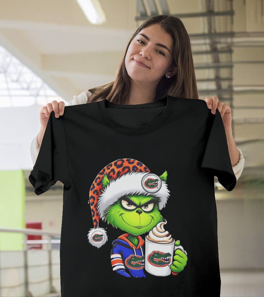 Holiday 2026 Grinch In Florida Gators With Festive And Santa Hat T-Shirt