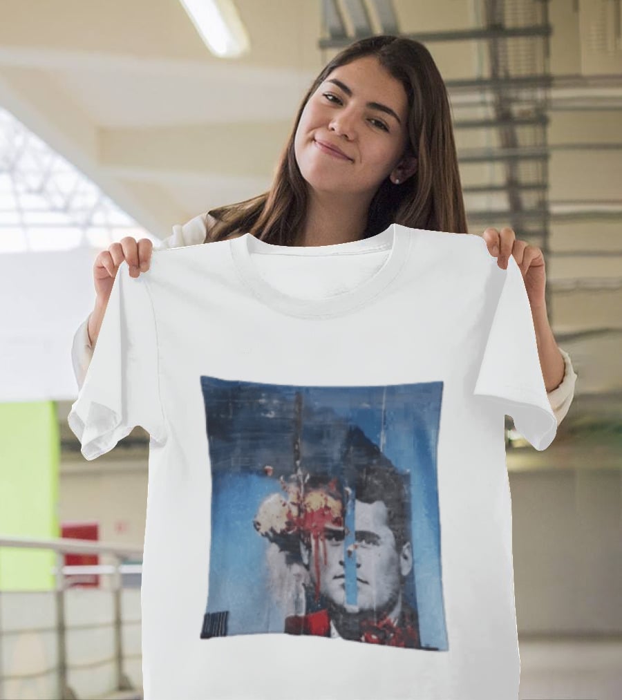 Explosion Face Collage Tower Crew Neck Short Sleeve T-Shirt