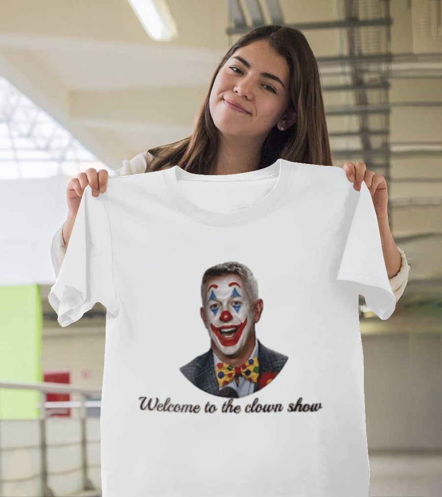 Welcome To The Clown Show Man Joker Makeup Bow Tie White T-Shirt