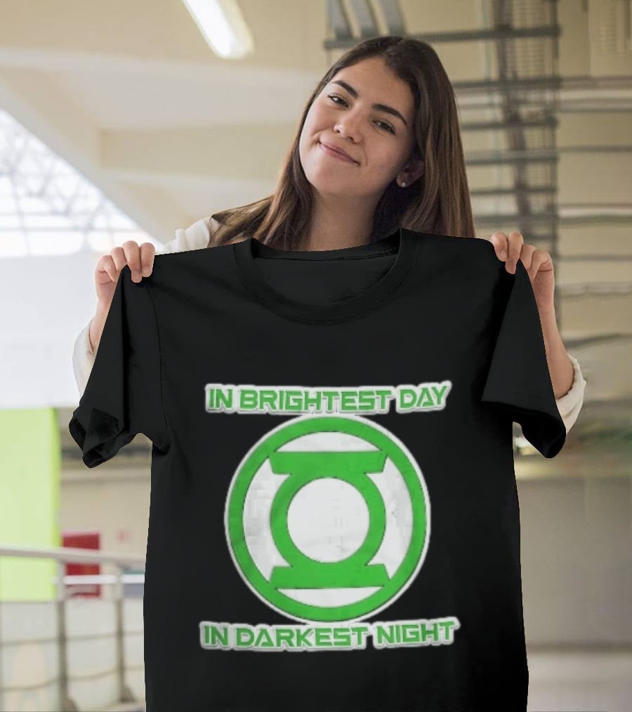 Green Lantern In Brightest Day In Darkest Night T-Shirt