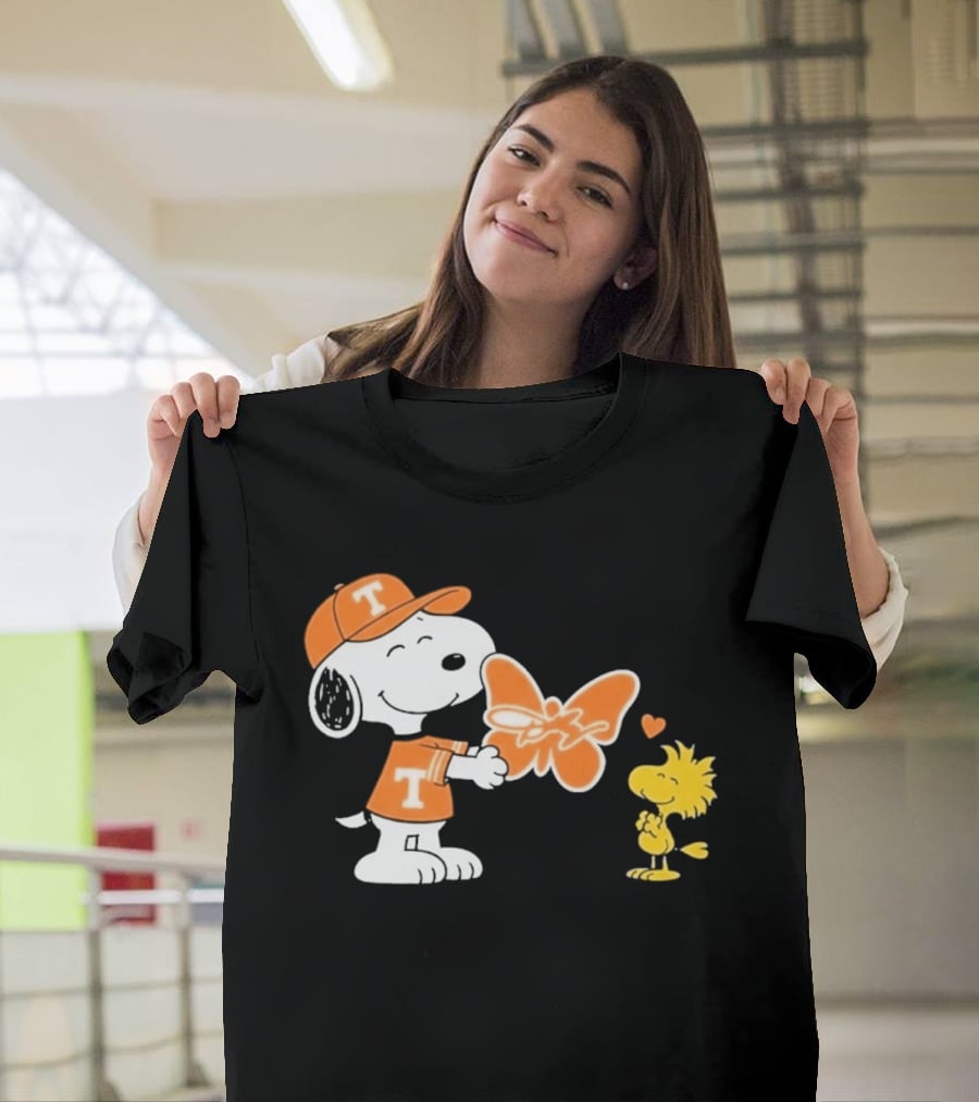 Snoopy Woodstock Tennessee Volunteers Orange Heart Butterfly T-Shirt