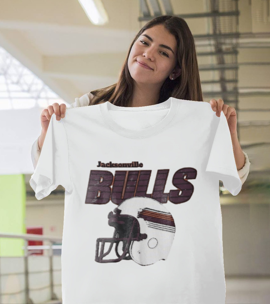 Jacksonville Bulls USFL Distressed Football Helmet T-Shirt
