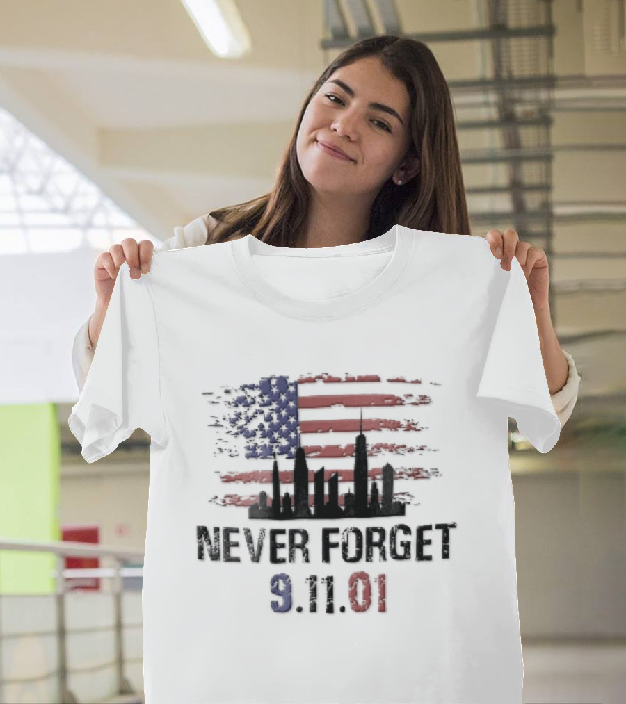 Never Forget 9 11 01 Distressed American Flag NYC Skyline T-Shirt