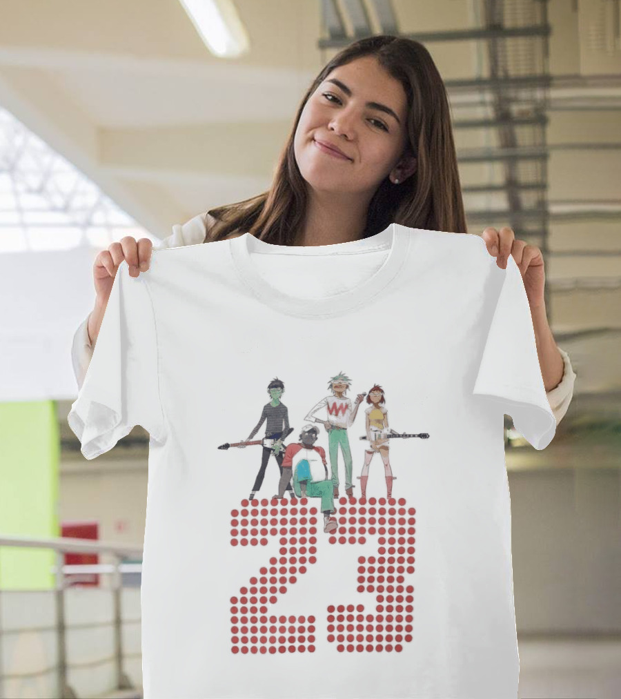 Hot Topic Gorillaz Band 23 Group Red Dots T-Shirt