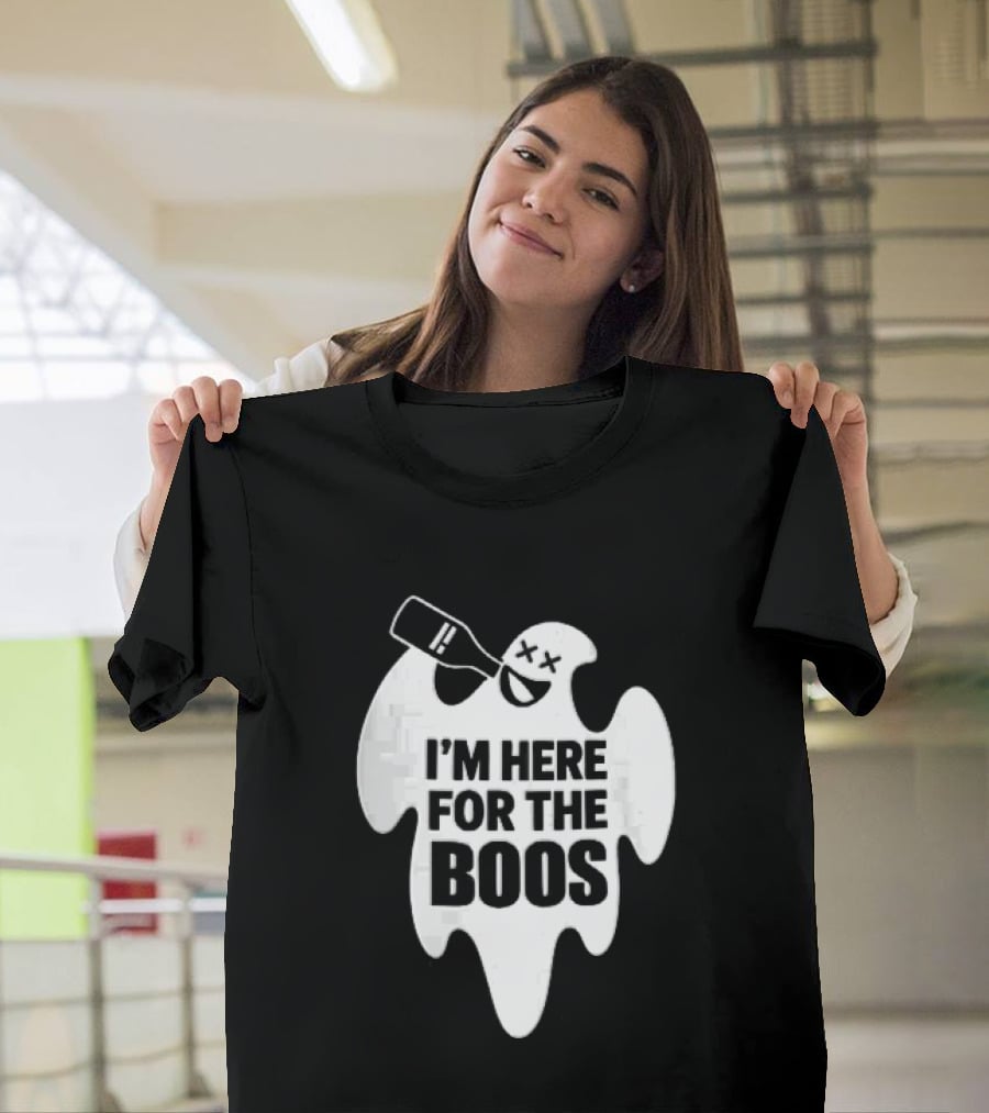 I'm Here For The Boos Cartoon Ghost Drinking Alcohol Bottle T-Shirt