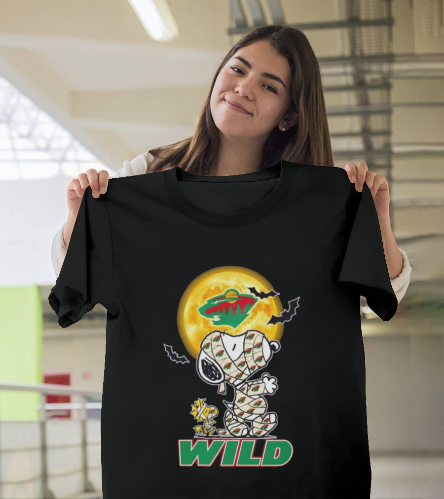 Minnesota Wild Snoopy Woodstock Mummy Halloween Moon Bats T-Shirt