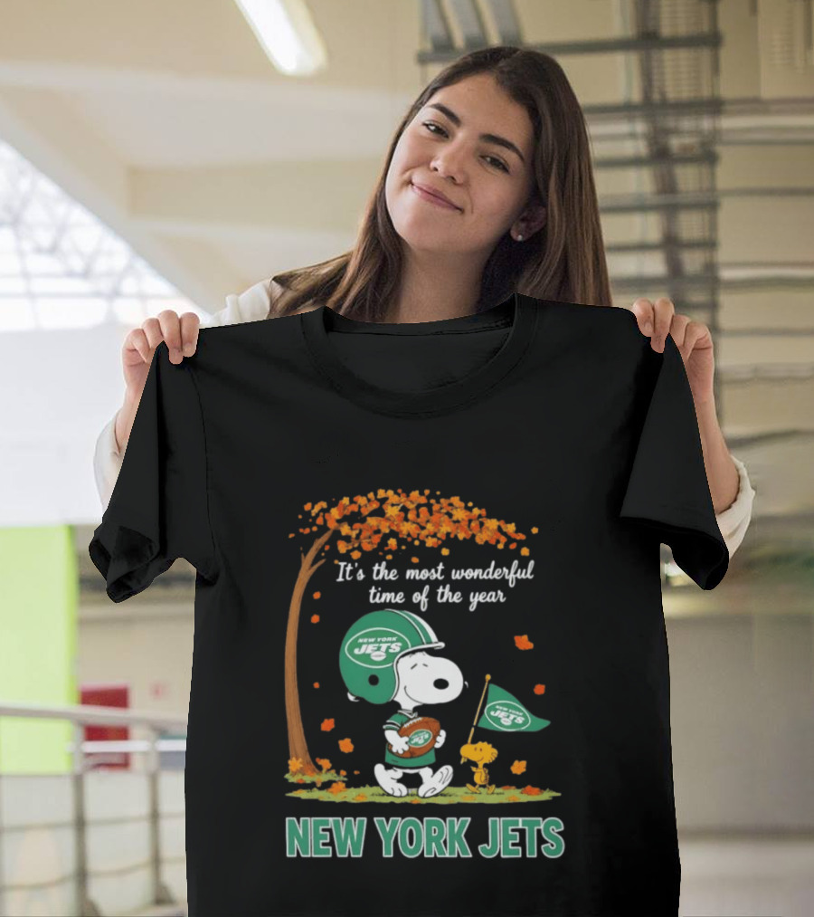 It's The Most Wonderful Time Of The Year Snoopy And Woodstock New York Jets Celebration T-Shirt
