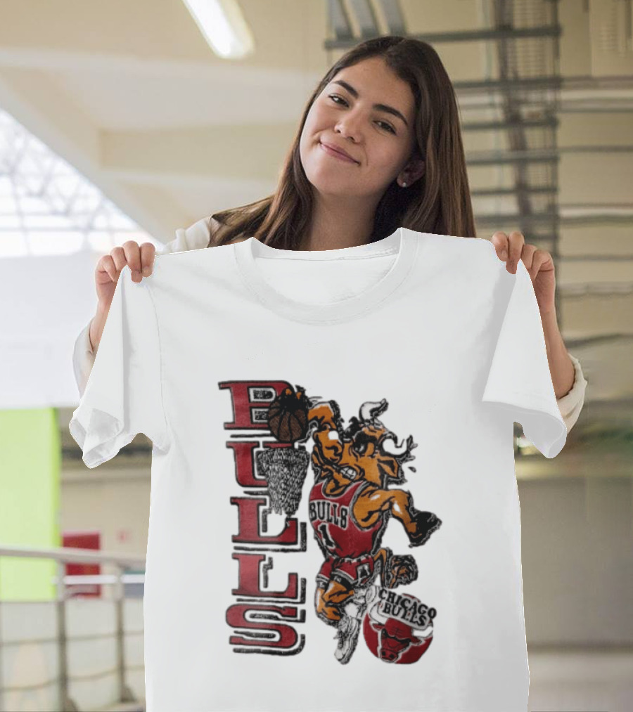 Chicago Bulls Bull Dunking Basketball Hoop NBA Cartoon Caricature T-Shirt