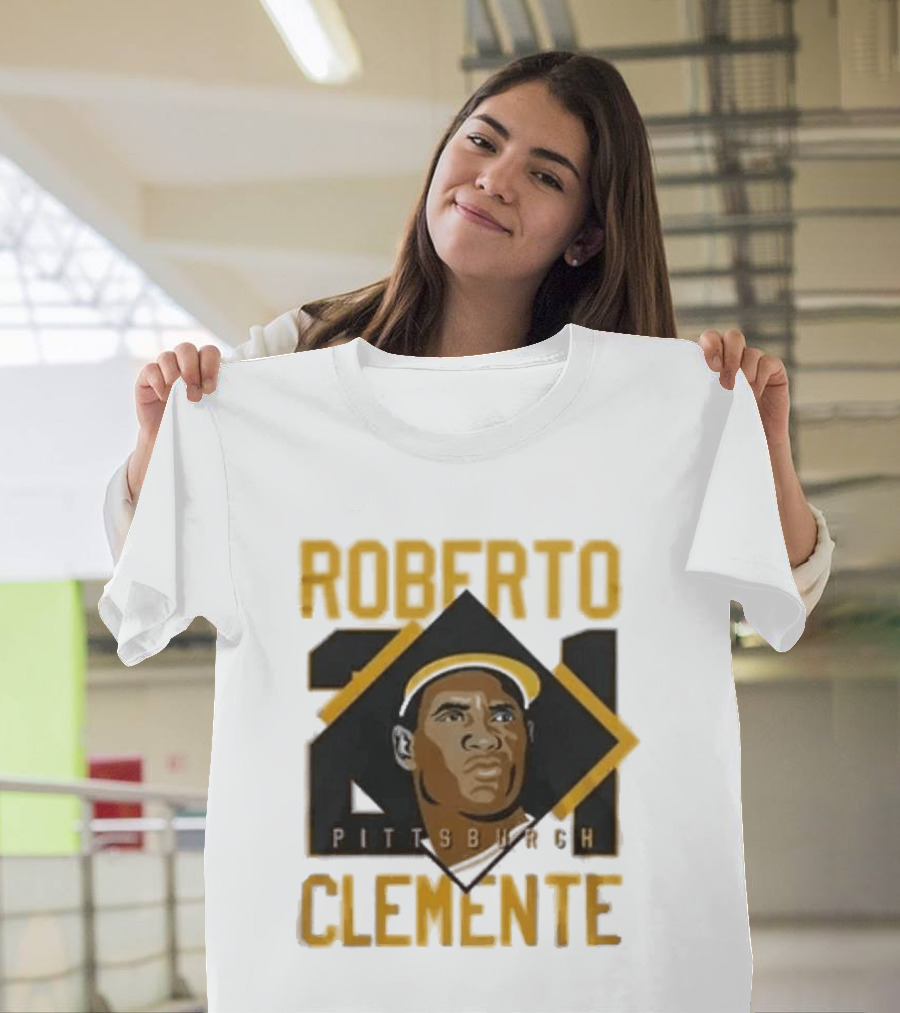Roberto Clemente 21 Pittsburgh Pirates Iconic Baseball Legend T-Shirt