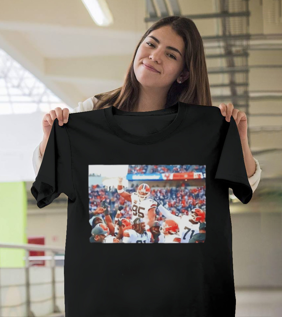 Cleveland Browns Myles Garrett Sacks Record Celebration NFL Football Triumph T-Shirt