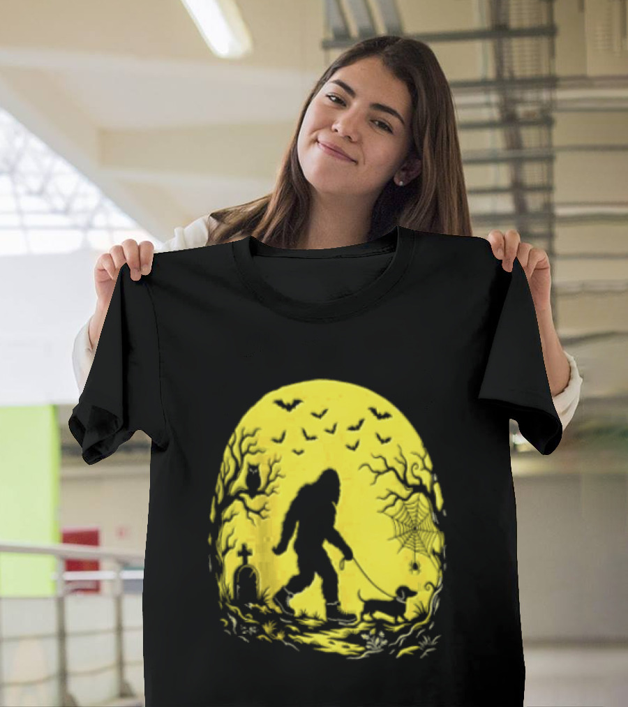 Bigfoot Walking Dachshund Under Full Moon Halloween Night T-Shirt