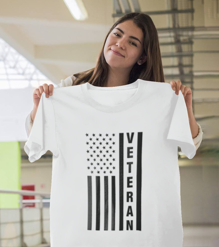 Veteran Vertical Monochrome US Flag Black Stars Stripes T-Shirt