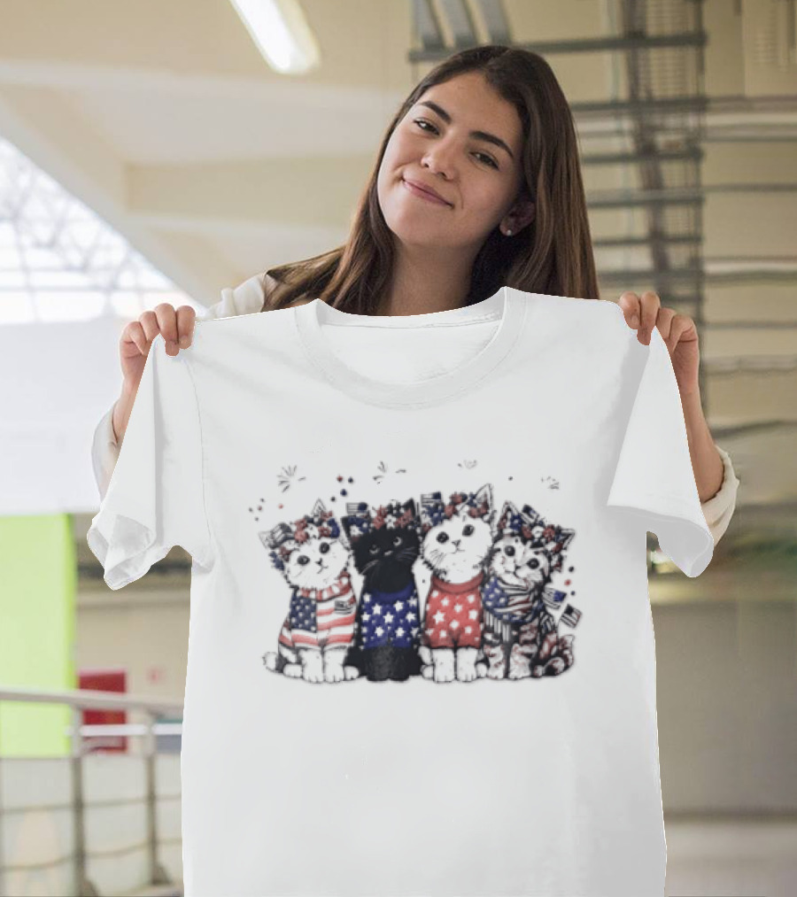 Four Patriotic Watercolor Kittens Fireworks Celebration Red White Blue T-Shirt