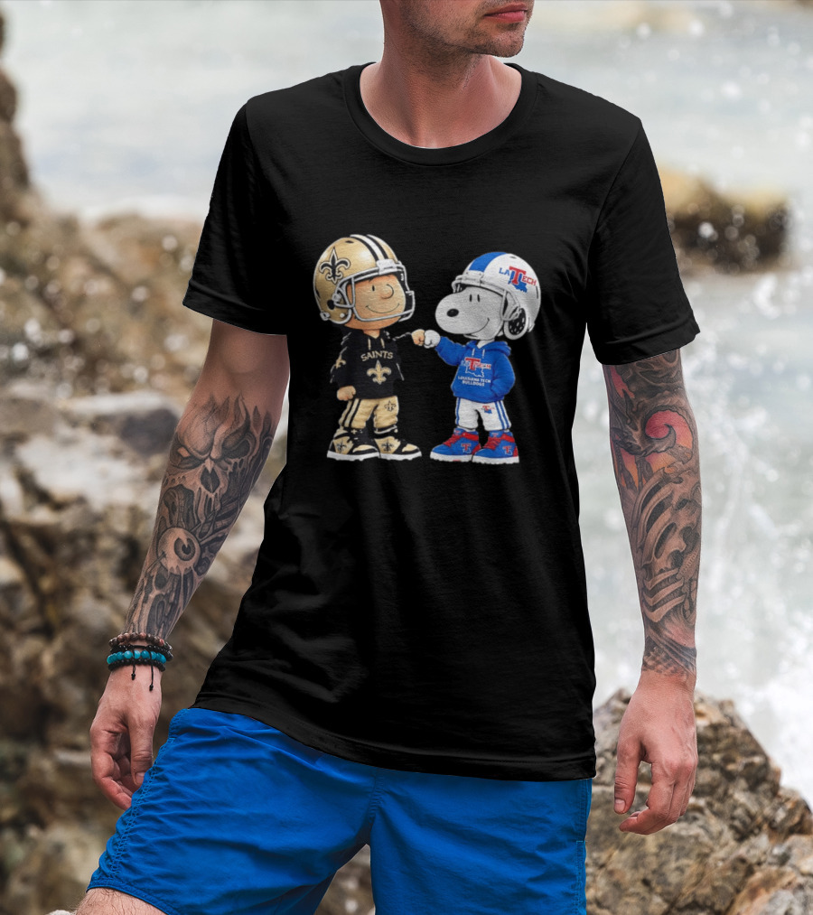 Charlie Brown Saints And Snoopy Louisiana Tech Bulldogs Team Helmet Fist Bump T-Shirt