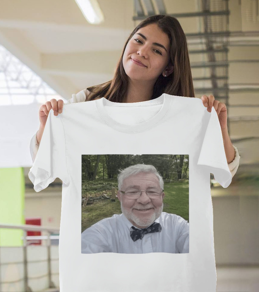 John Chungus Selfie Bow Tie Grandpa Outdoors T-Shirt