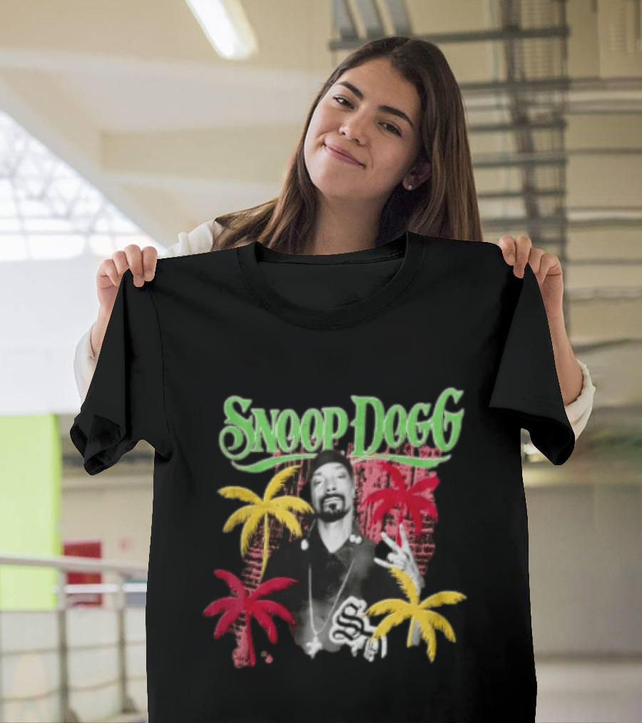 Snoop Dogg Palm Trees Gesture Black And White Portrait With Red And Yellow Palm Trees T-Shirt