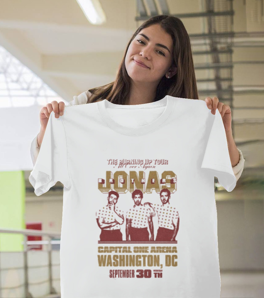 Jonas Brothers Live Tour Capital One Arena Washington DC April 30 T-Shirt