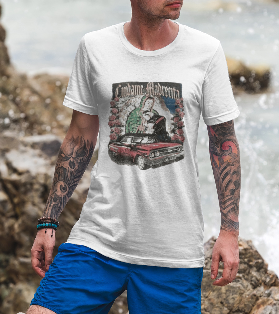 Cuidame Madrecita Red Classic Car With Roses And Religious T-Shirt
